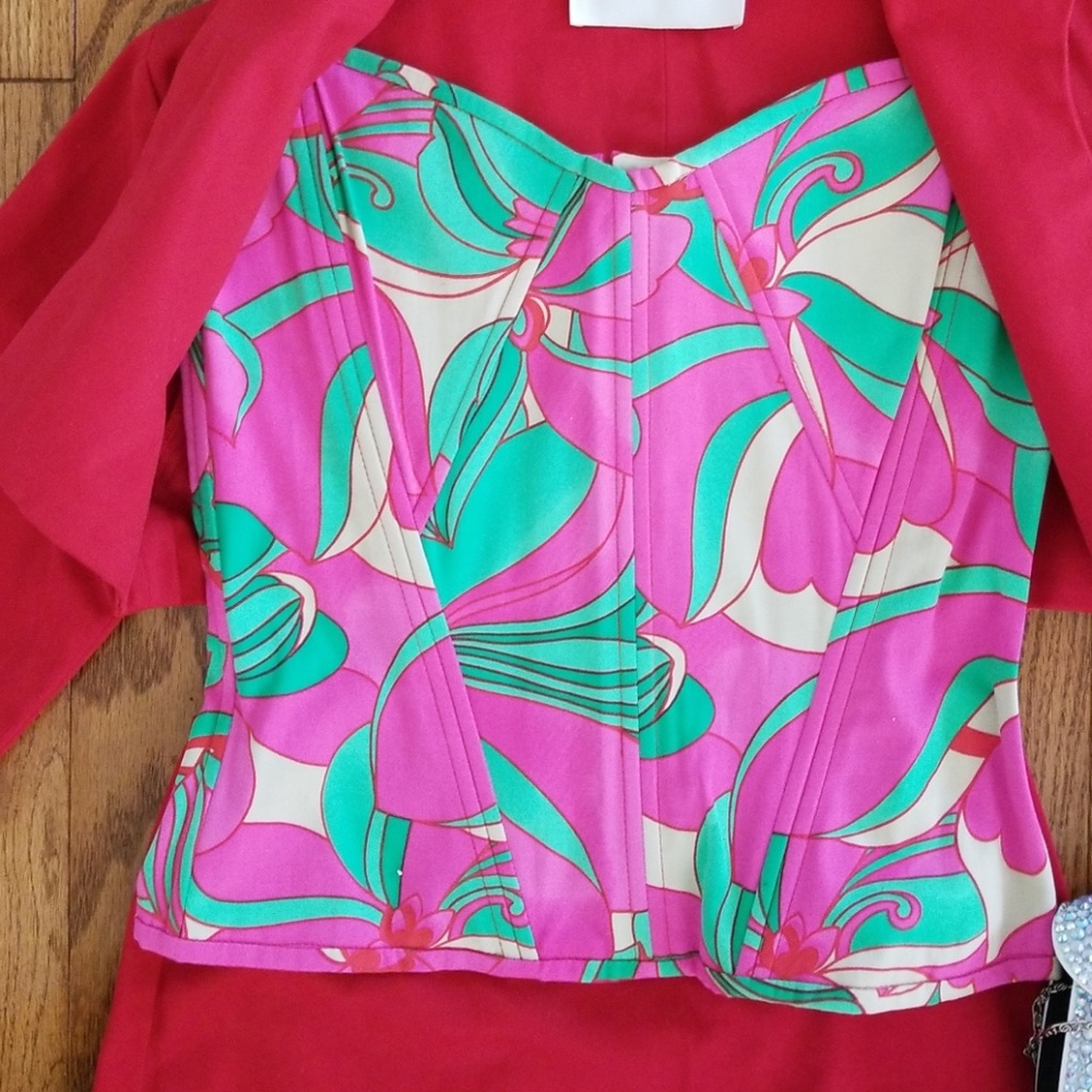 One of a kind Fernando Wong Outfit - Picture 2 of 5